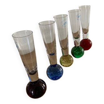 Champagne flutes with colored ball feet