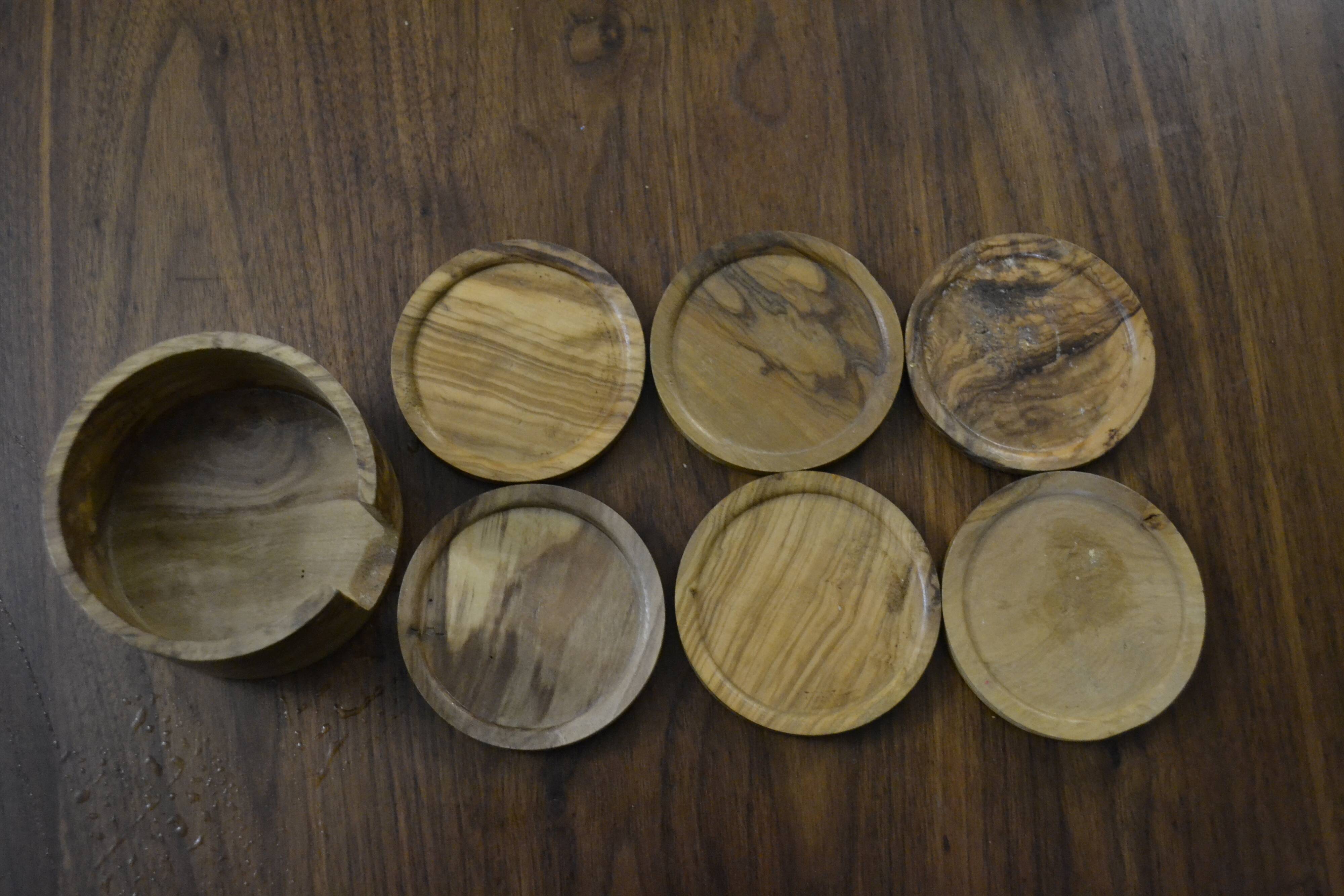 Ensemble dessous de verre en bois