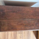 Small cabinet with 2 doors