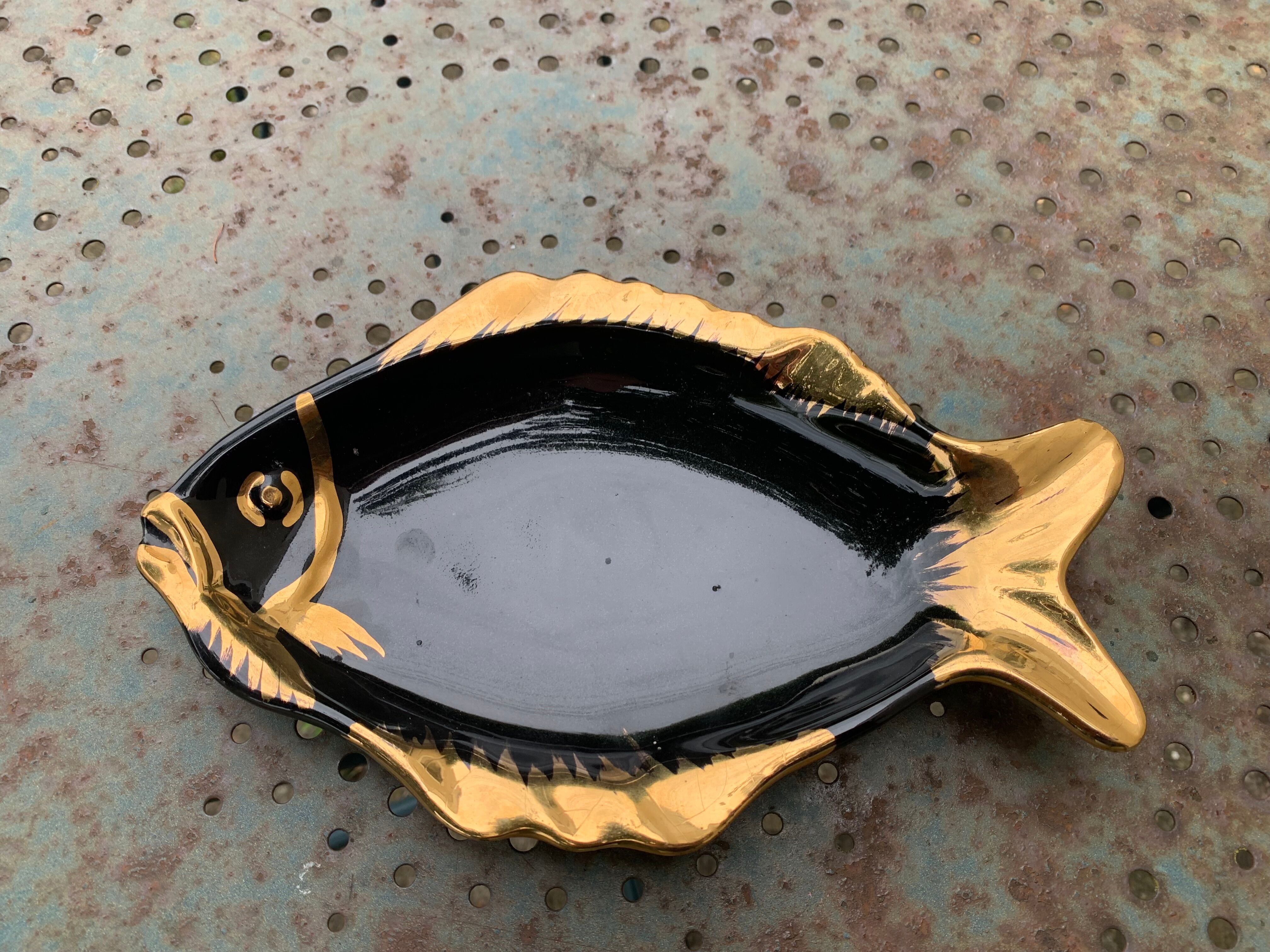 Empty pocket, small dish Fish, glazed ceramic, slip, VALLAURIS style, vintage