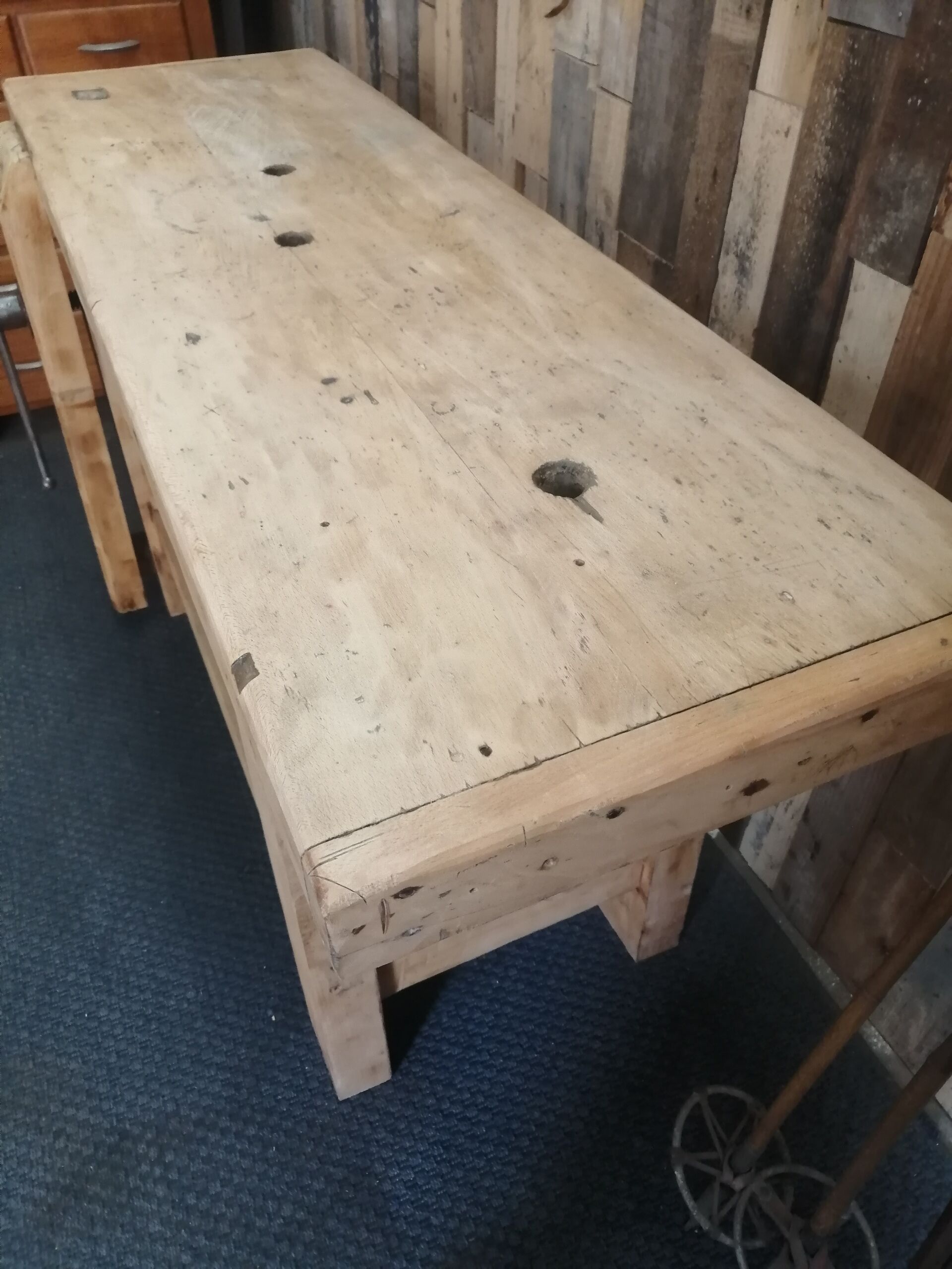 Carpenter's workbench
