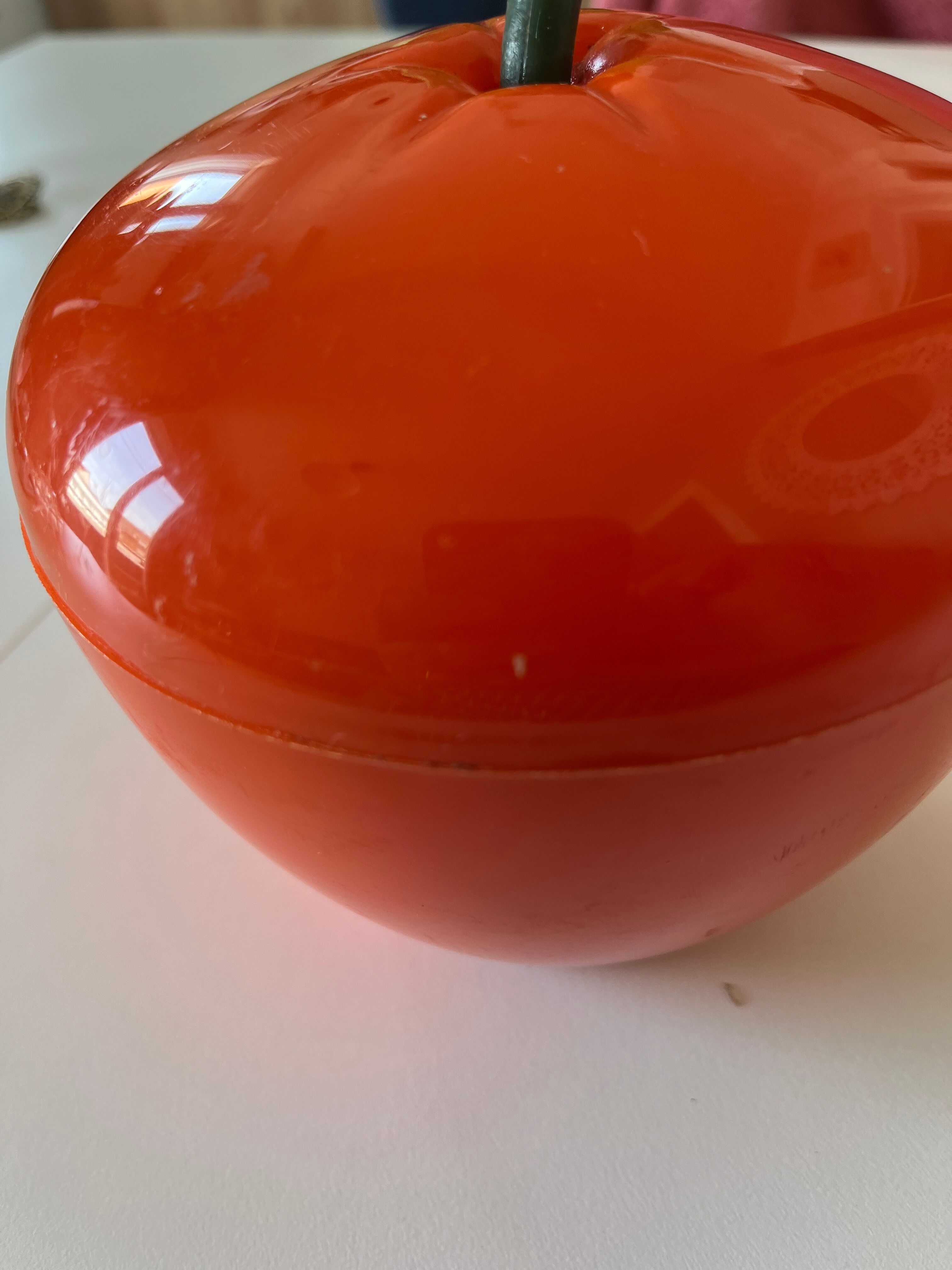 Orange ice bucket Year 70