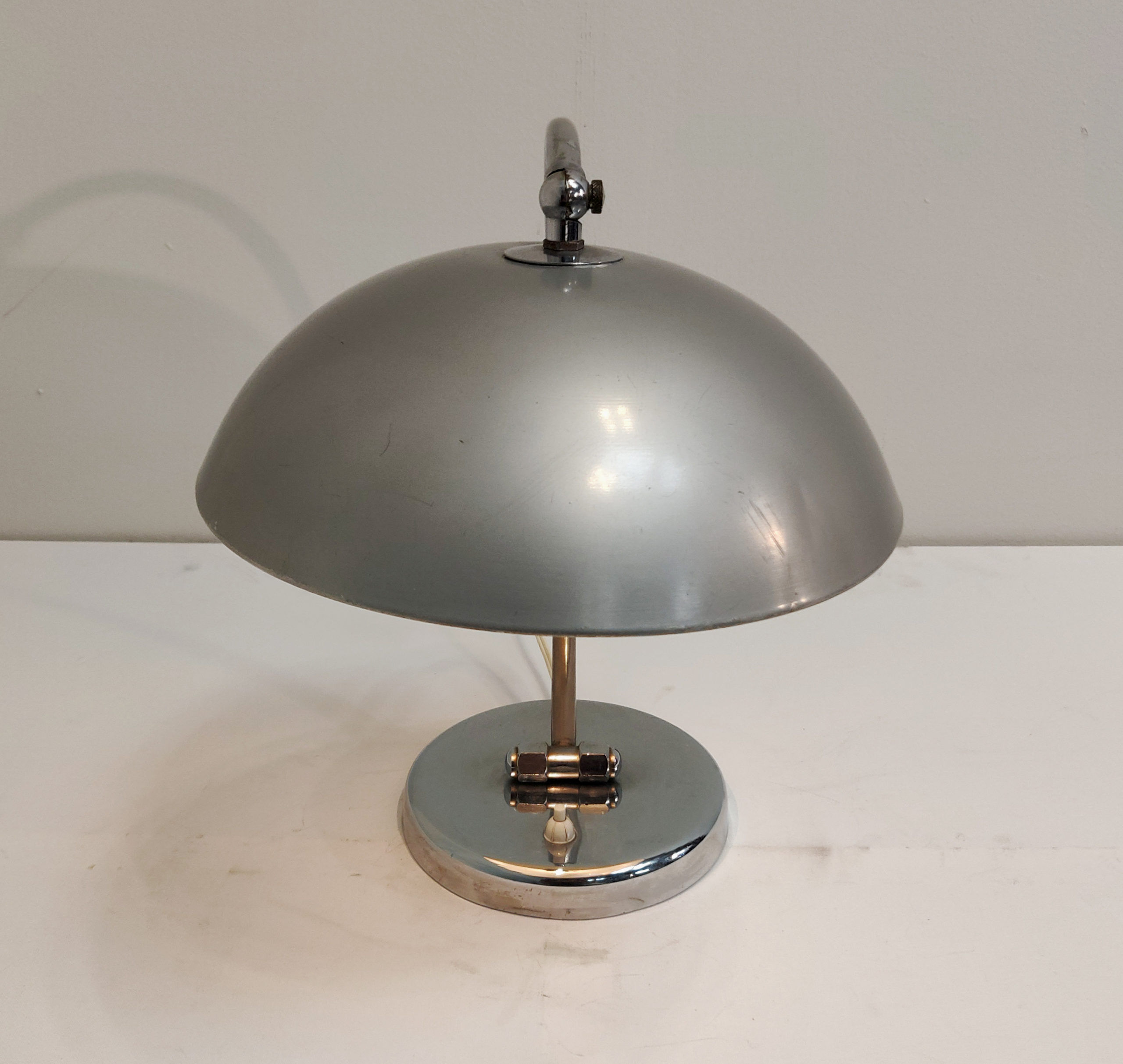 Bauhaus desk lamp