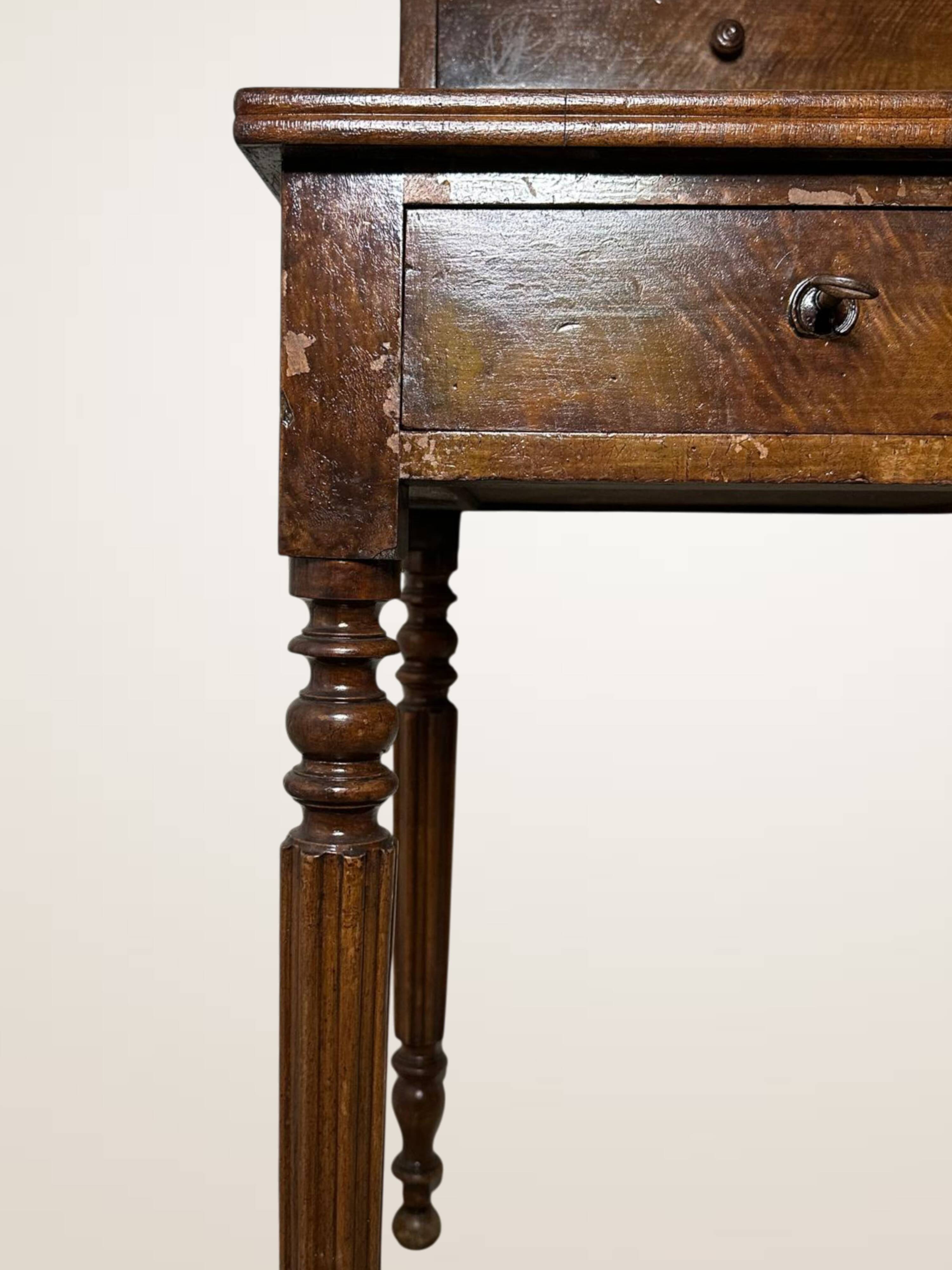 Lady's writing desk, bonheur-du-jour, late 18th century.
