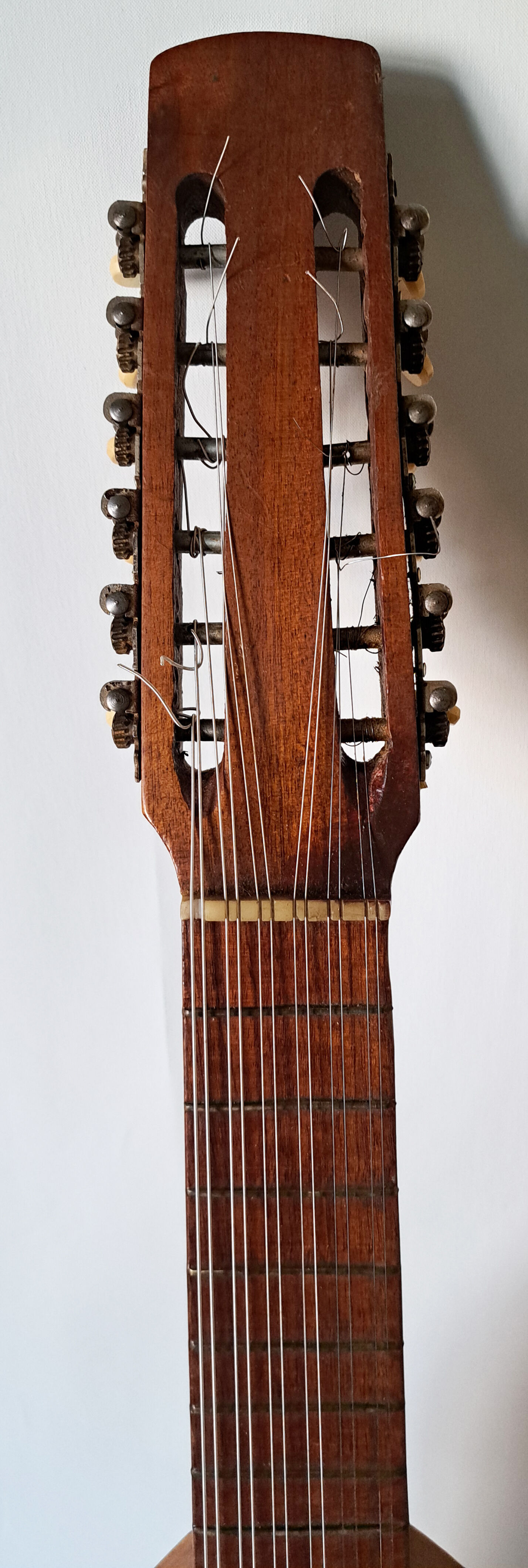 Antique instrument castellano laùd 12 strings (bandurria) - spain 1960s