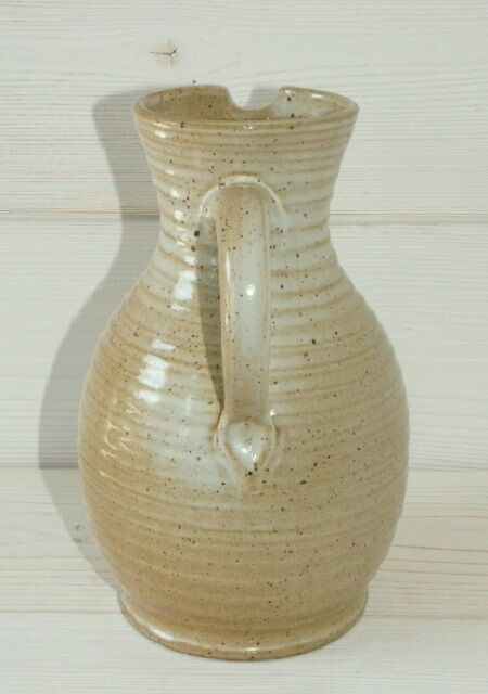 Pitcher 1L sandstone of the vintage Marsh of the 70s