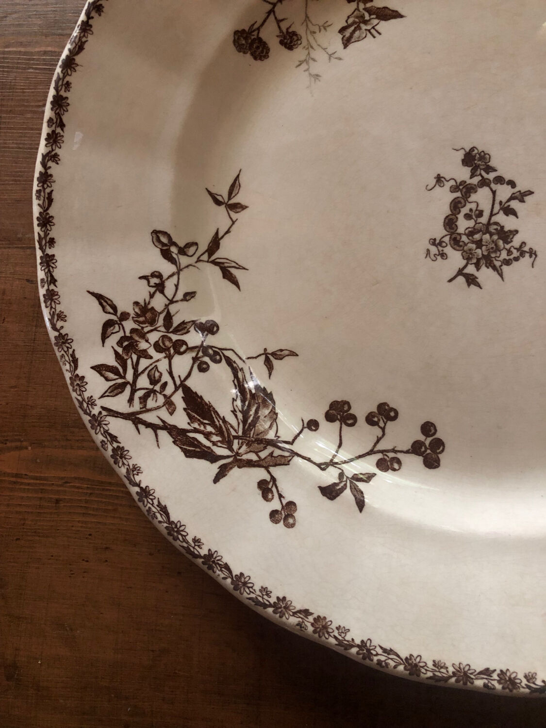 "Moscow" dish, Choisy Le Roi, ironstone