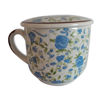 Flowery tea cup