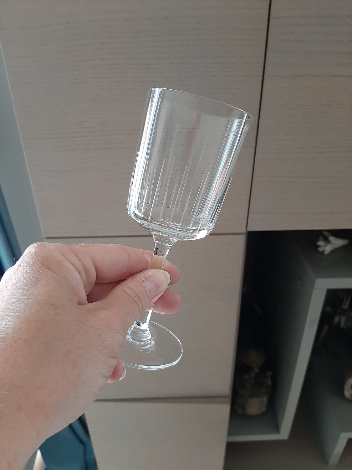 Lot 14 verres à pied gravé vintage