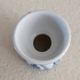 Iron earth egg cup