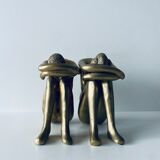 Couple carved in gilded bronze