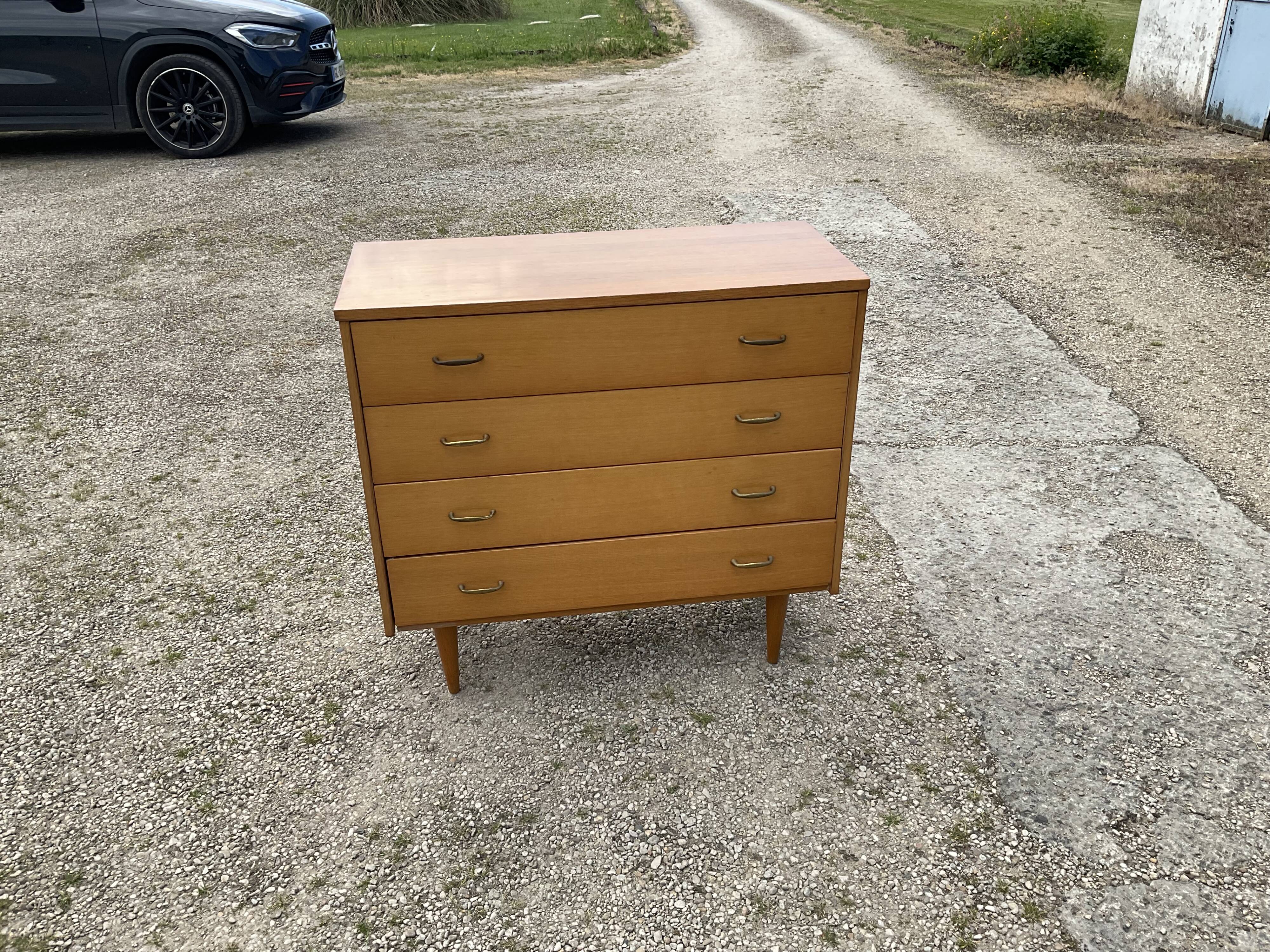 Vintage chest of drawers