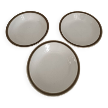 Set of 3 vintage Irish Celtic plates