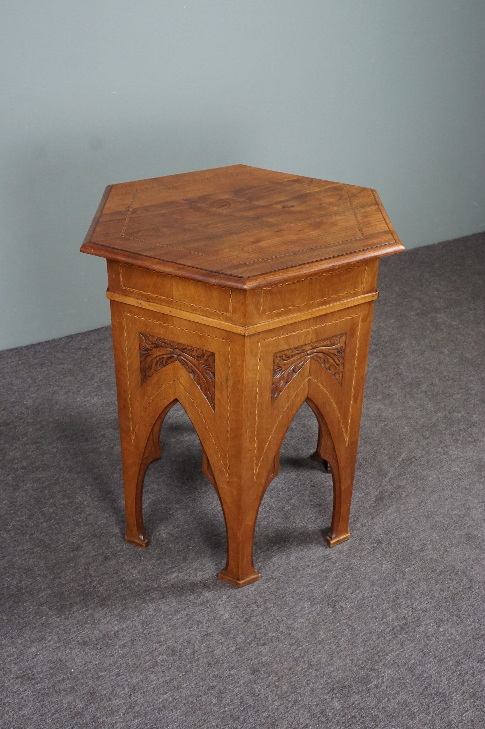 6-sided side side table in Jugendstil Art Nouveau style