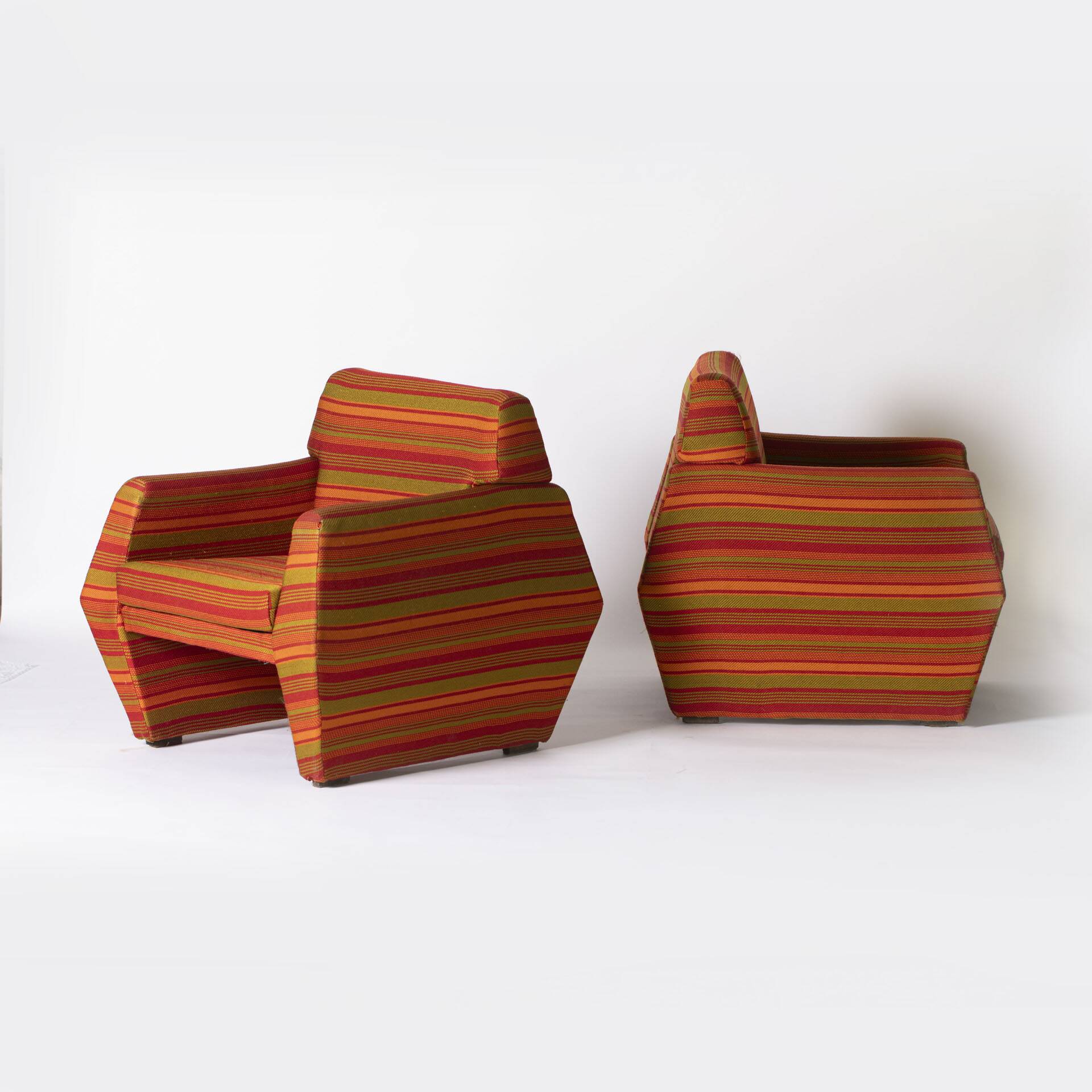 Set of 2 unique spaceage chairs produced by Olsztyńskie Fabryki Mebli, Poland, 1970s