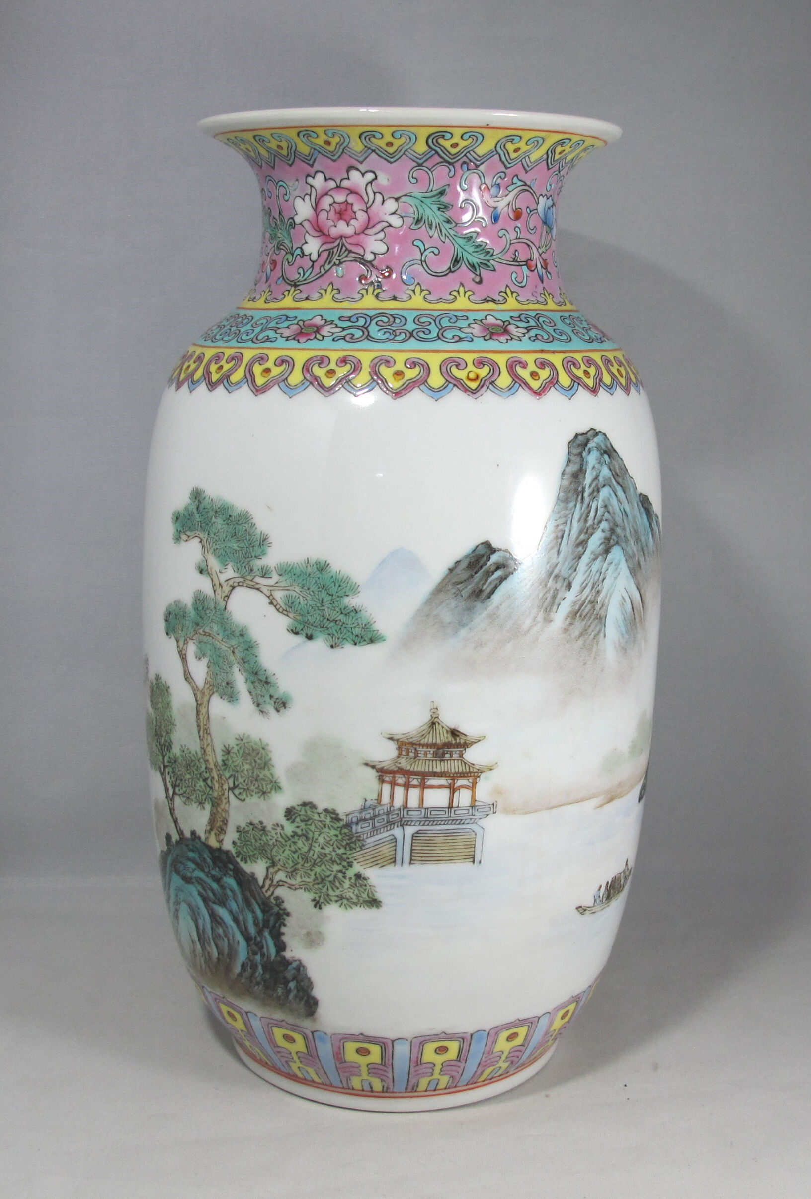 Chinese vase China