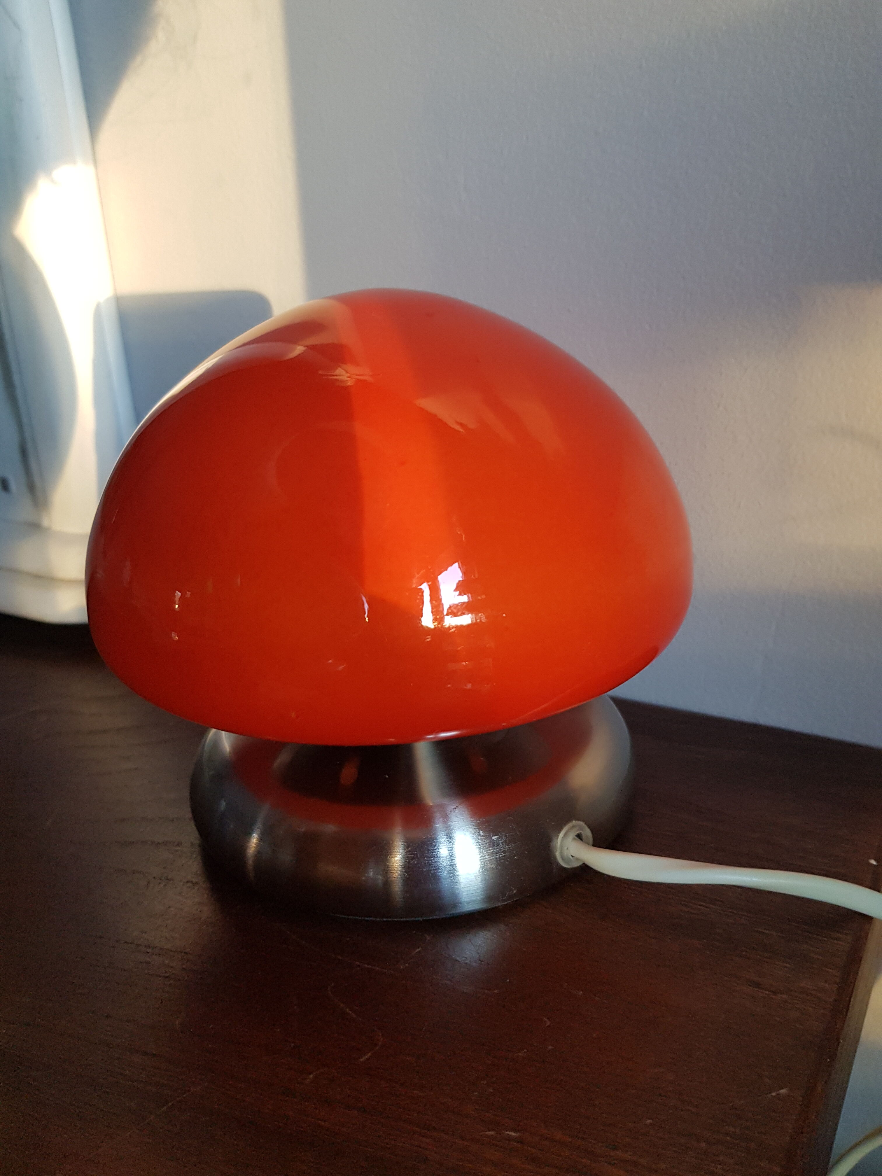 Lampe champignon tactile orange