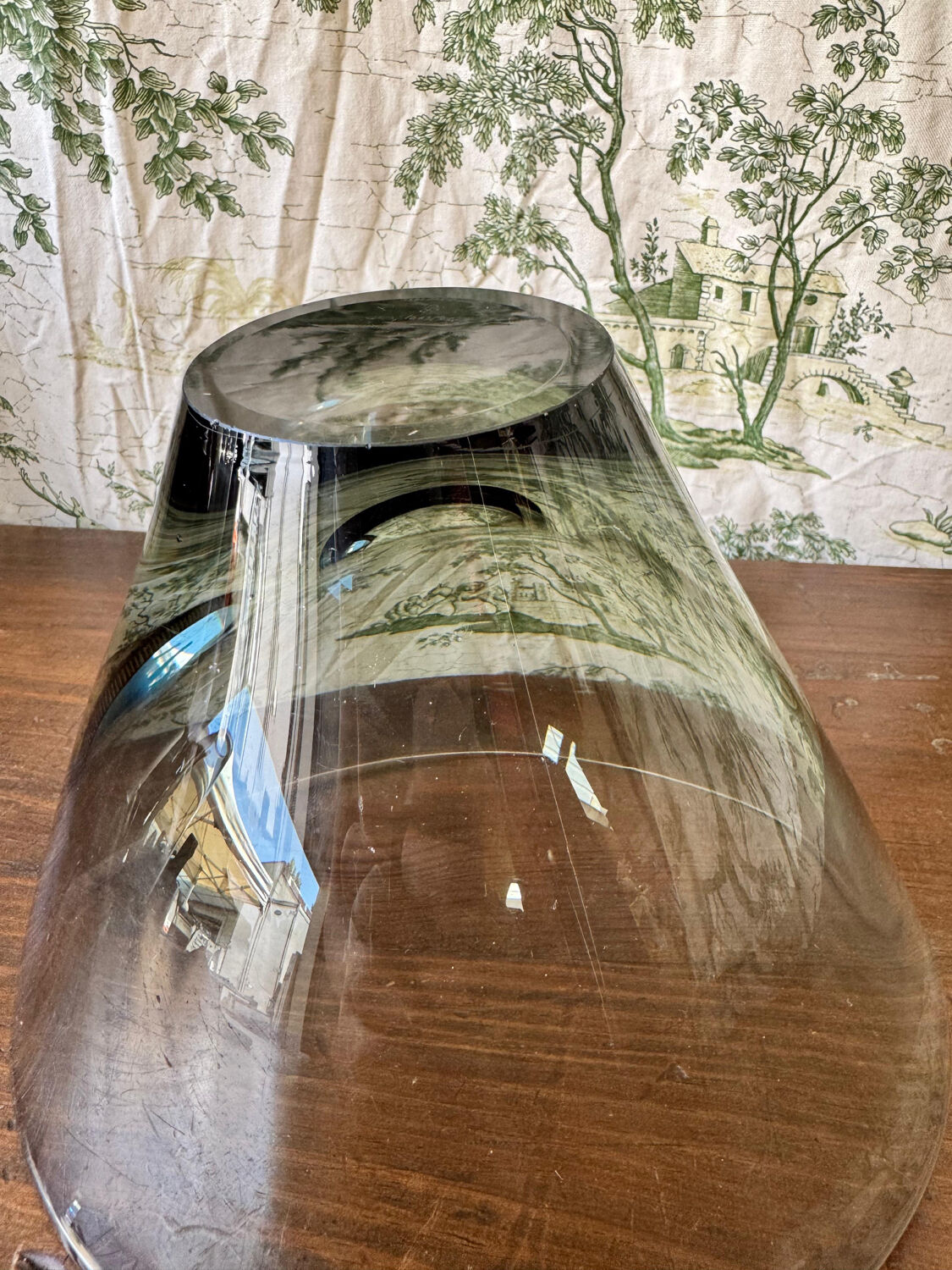 Large asymmetrical bowl designed by Per Lütken for Holmegaard