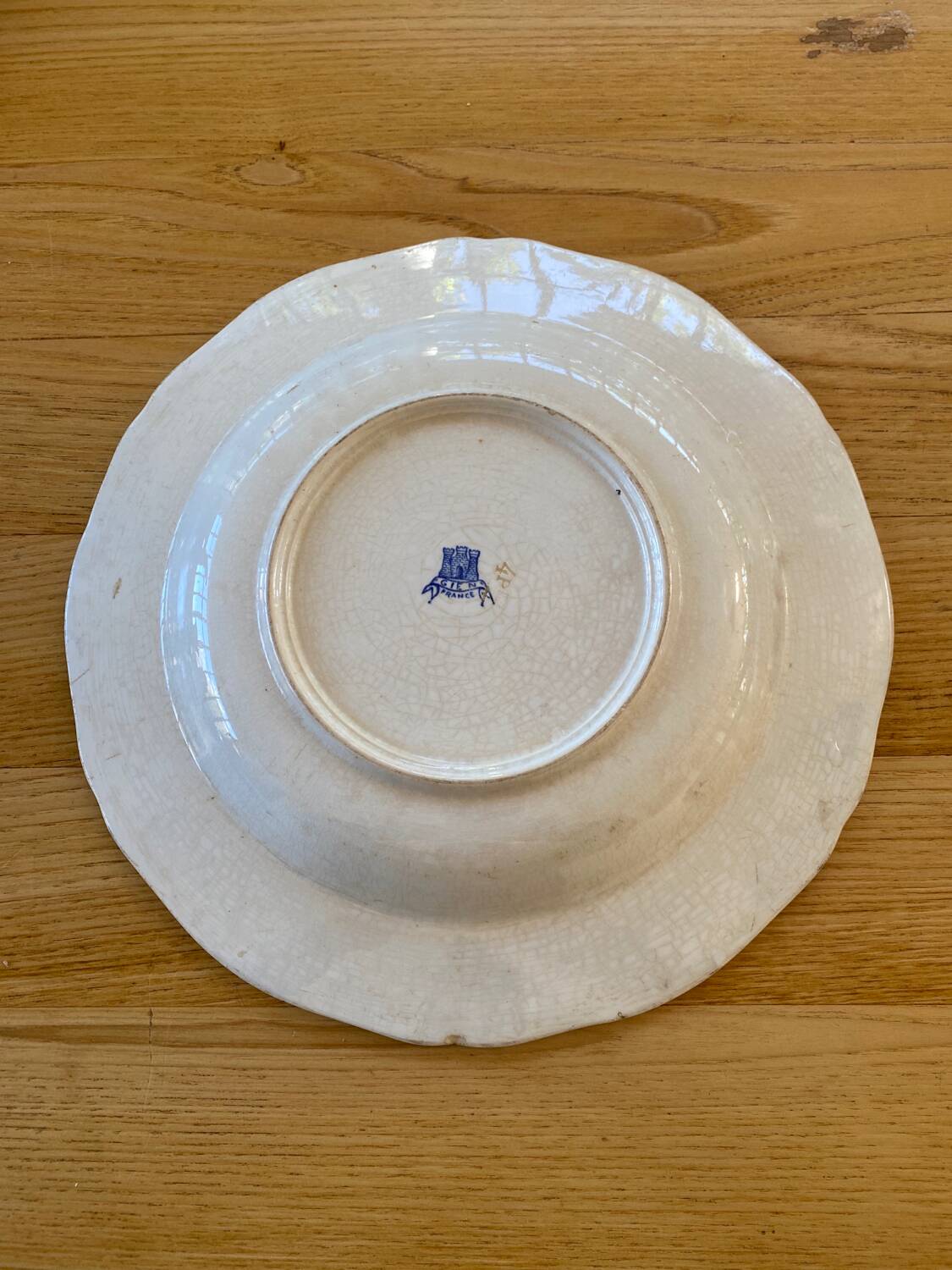 Large round and hollow dish from Gien