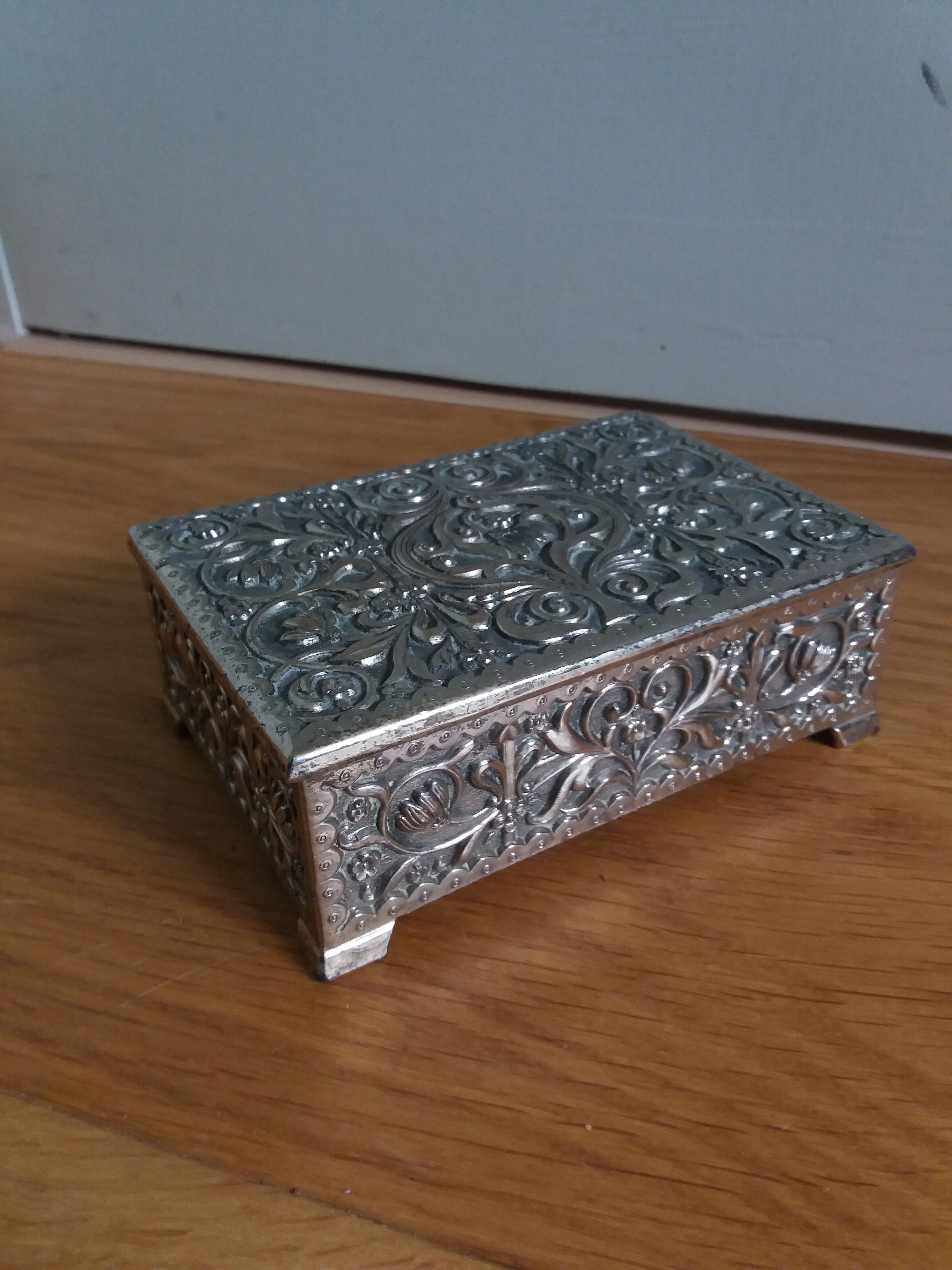 Silver plated jewelry box