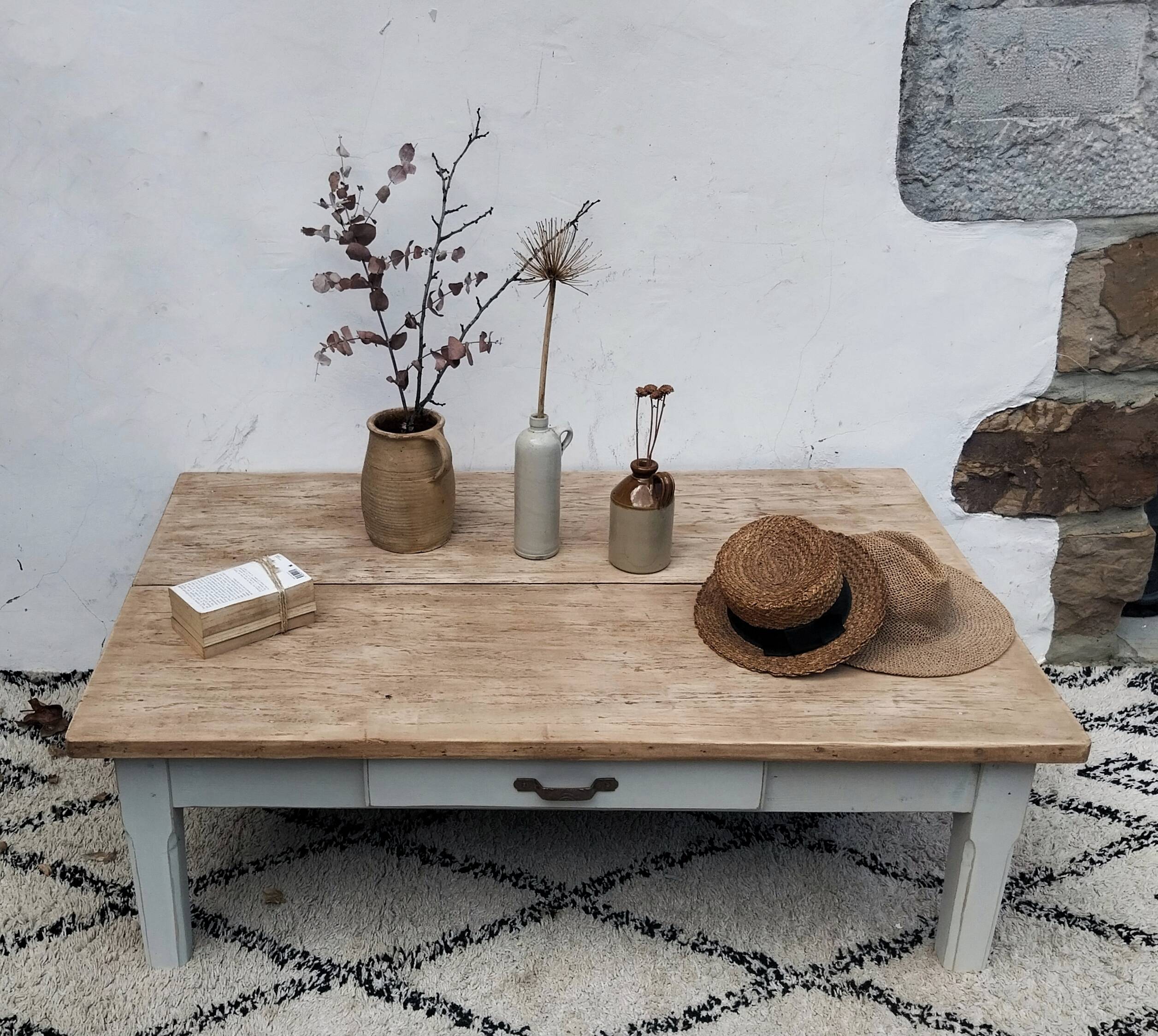farmhouse coffee table