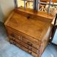 Secretary, sloped desk in walnut, 18th century ☐ 97.5 x 62 cm