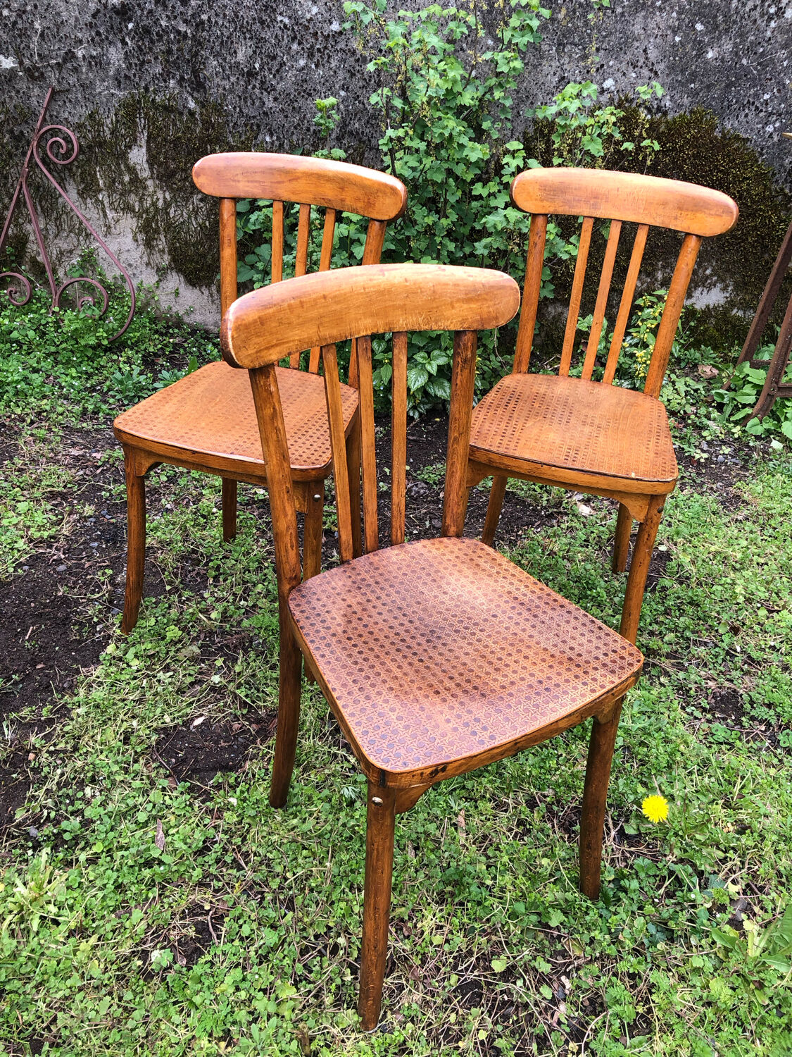 Trio chaises bistrot monobloc