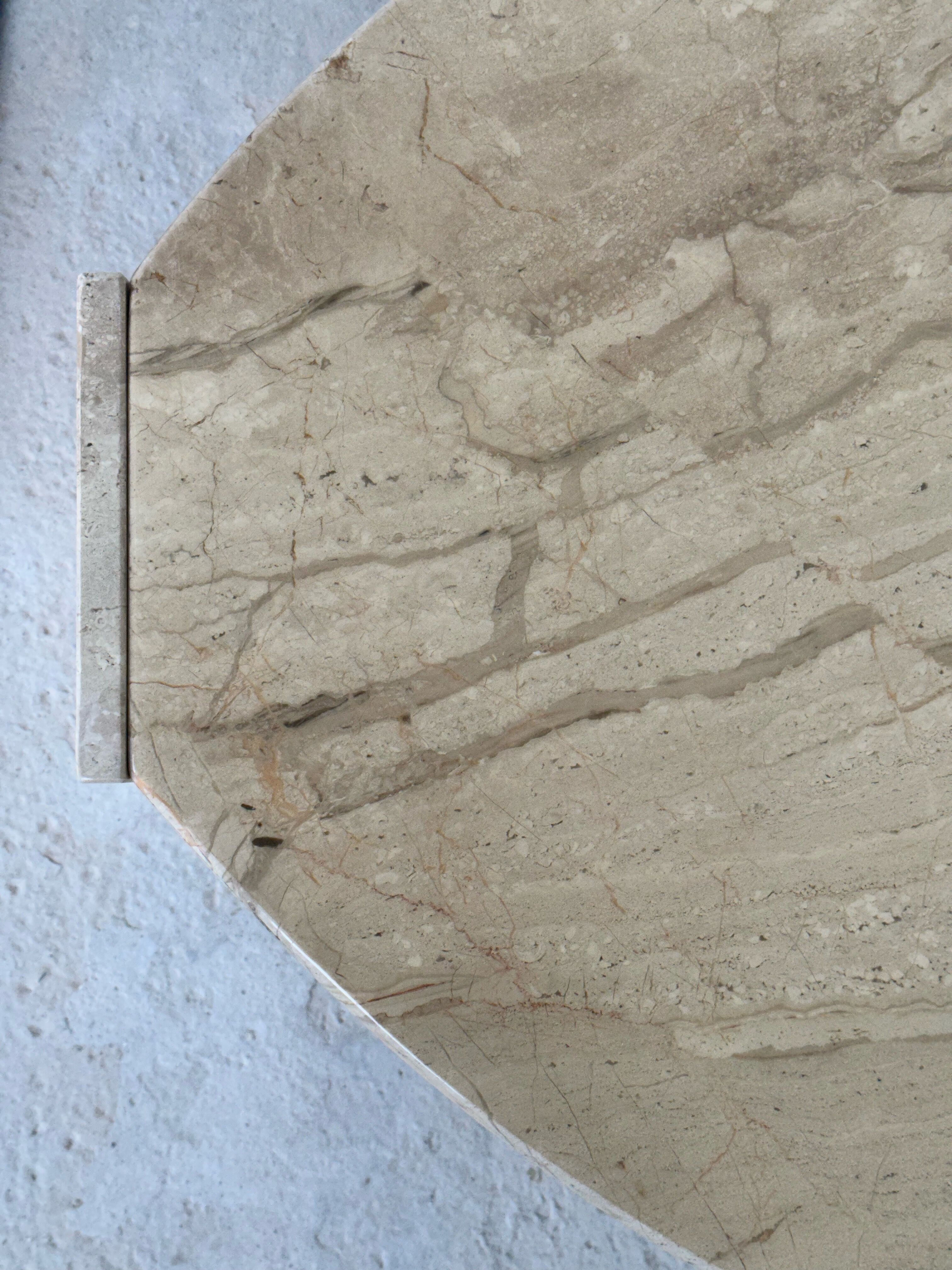 Travertine coffee table, Italian design of the 80s