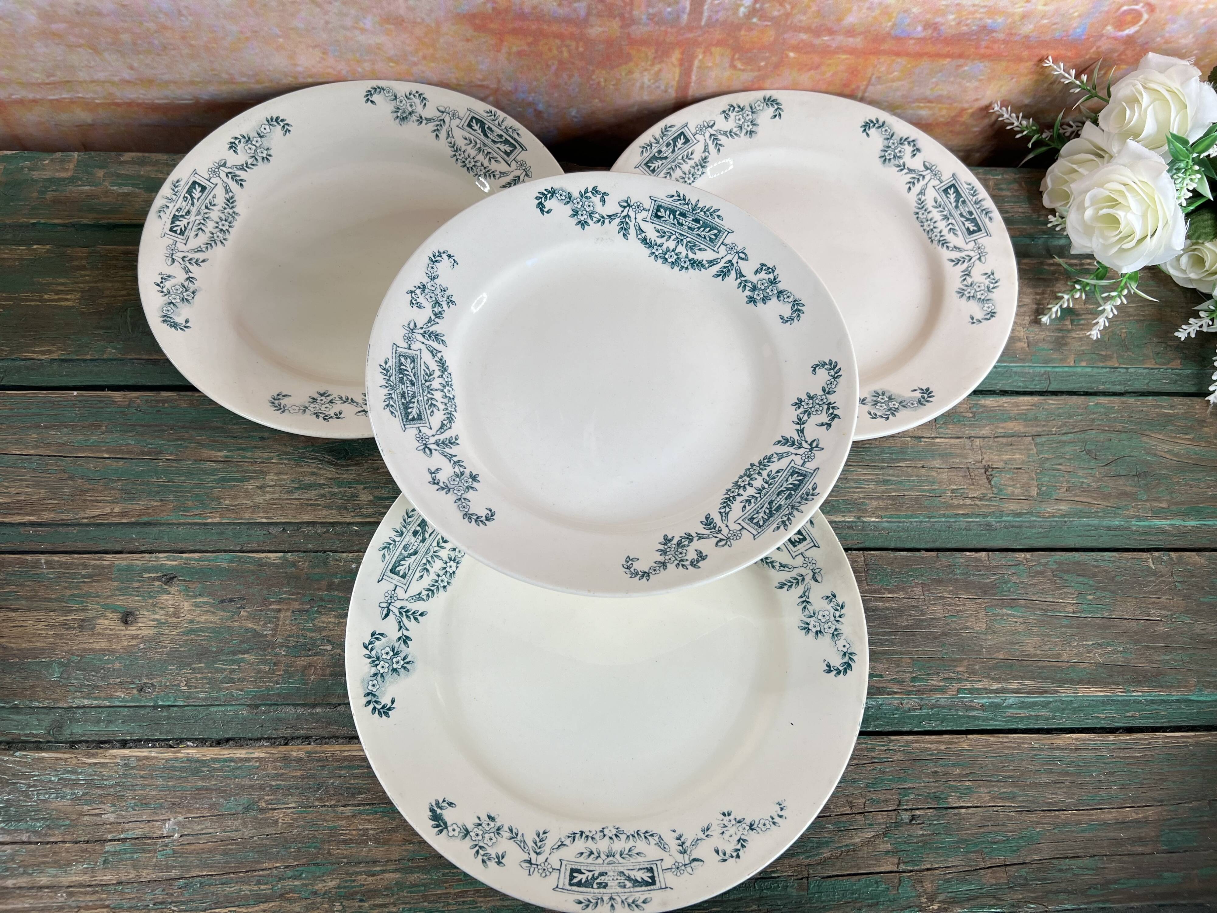 4 Longchamps iron earth flat plates