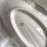2 long shell dishes in old porcelain