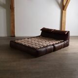 Le Bambole Bed In Buffalo Leather By Mario Bellini For B&B Italia, 1970s