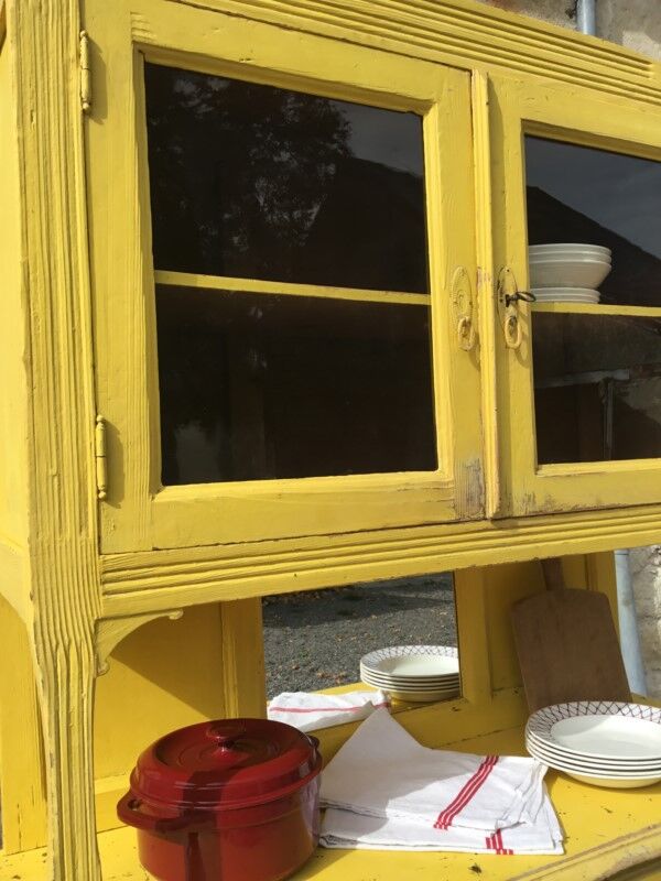 Yellow Parisian glass cabinet