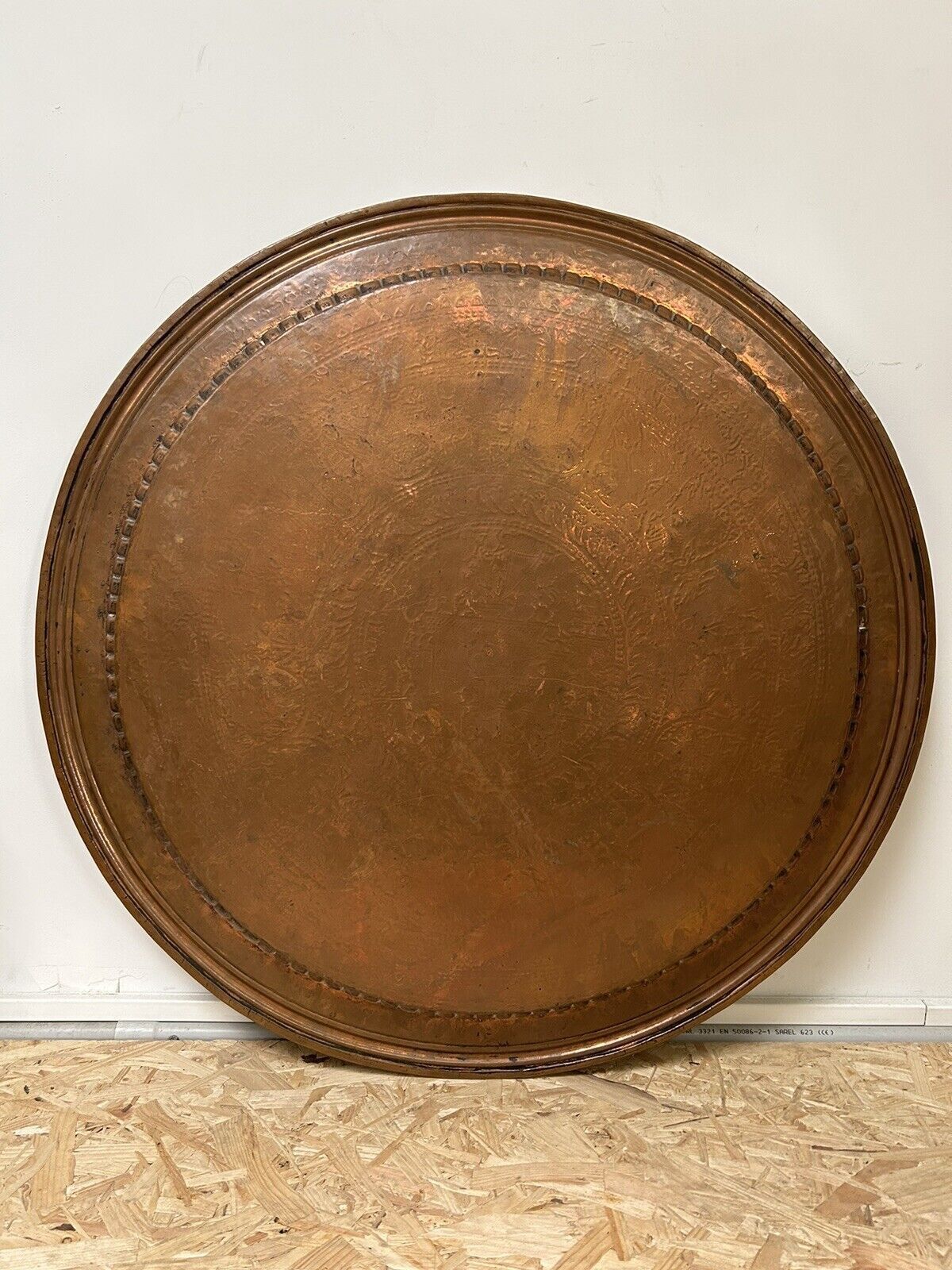Large ancient copper tray, engraved Persia, offering scenes, vintage ethnic