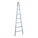 Wooden picking ladder