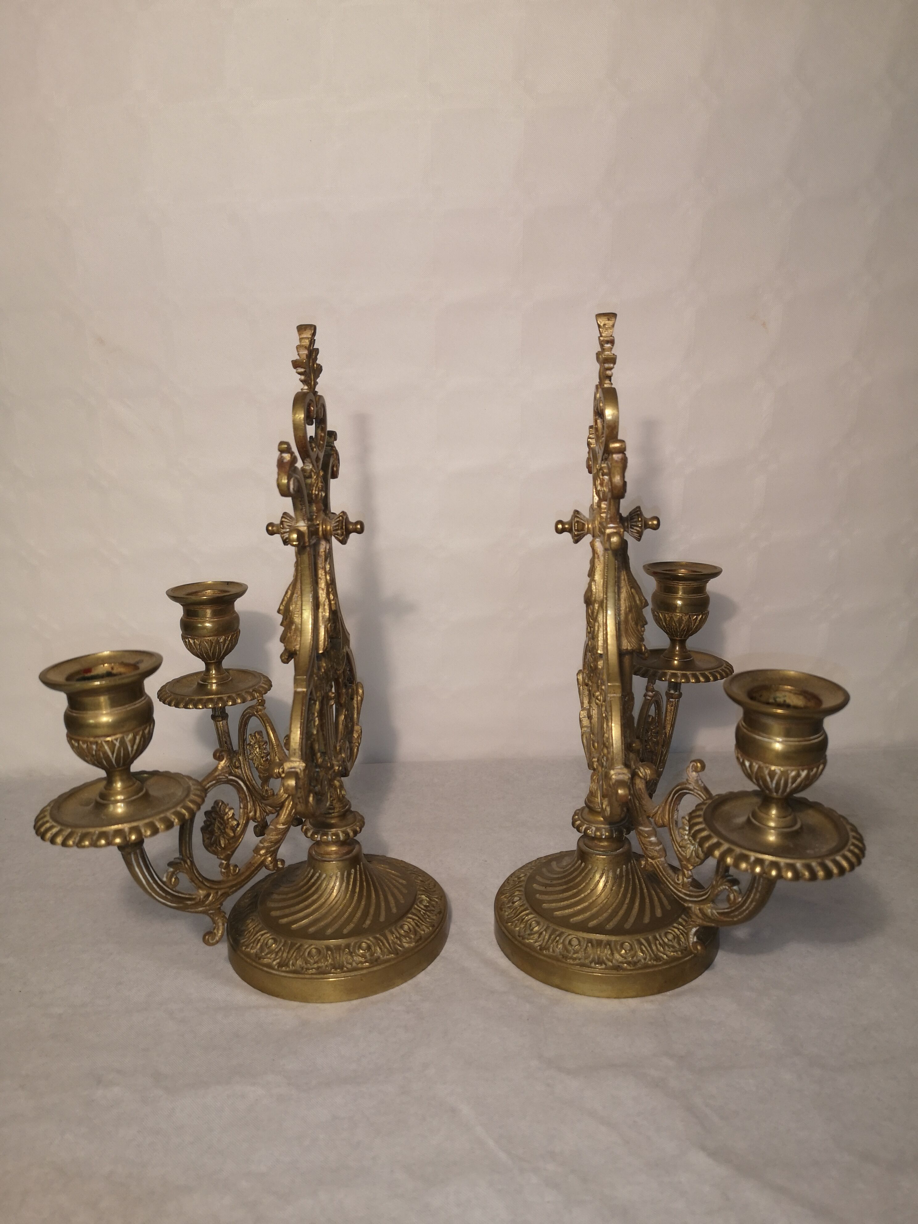 Pair of piano candlesticks in golden bronze 19th century