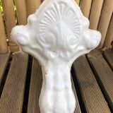 Cast-iron bathtub feet