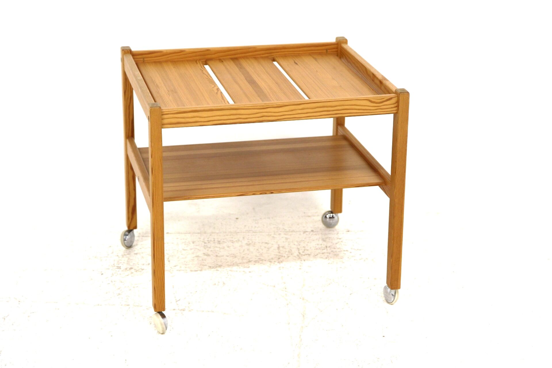 Scandinavian pine trolley, Yngve Ekström, Sweden, 1970