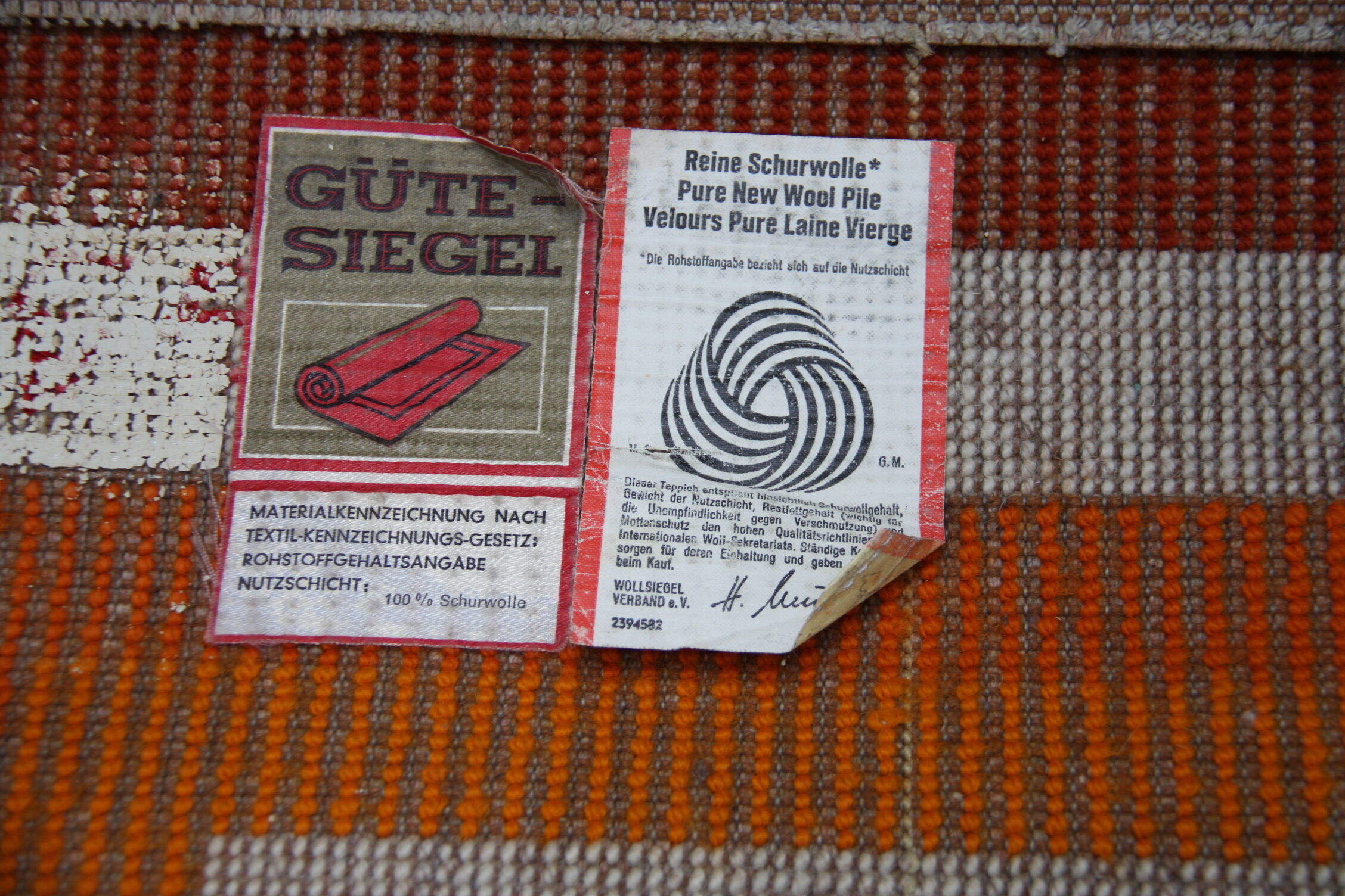 Vintage carpet in wool - 'fity shades of orange' - Germany - 1960's