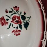 Digioin-style red oval dish
