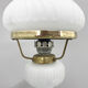 Lampe de table vintage en verre opalin et laiton