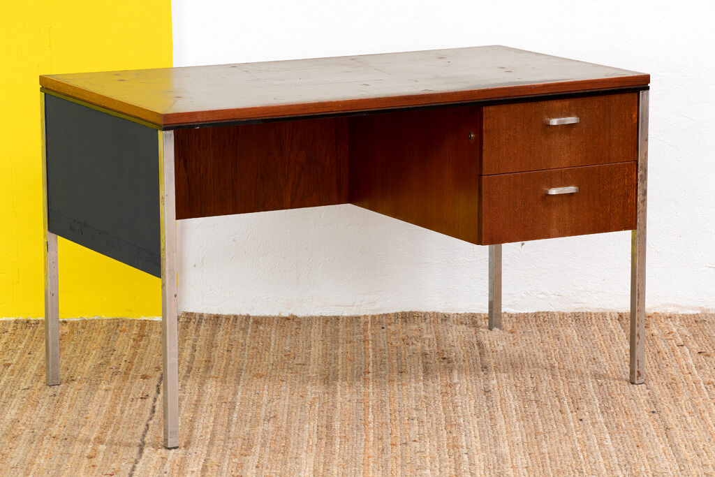 Bureau scandinave 122 cm