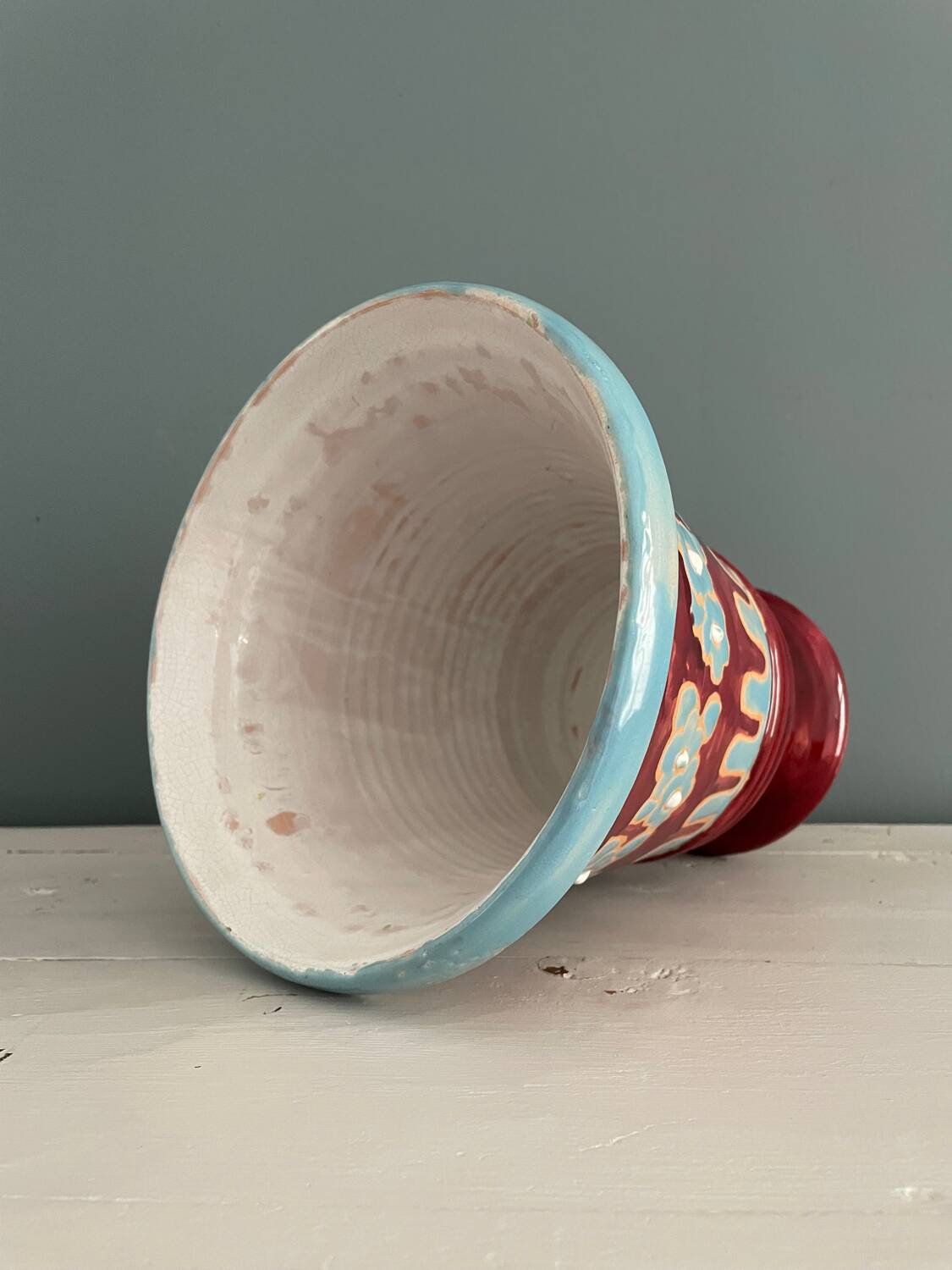 CAB Art Deco tulip vase