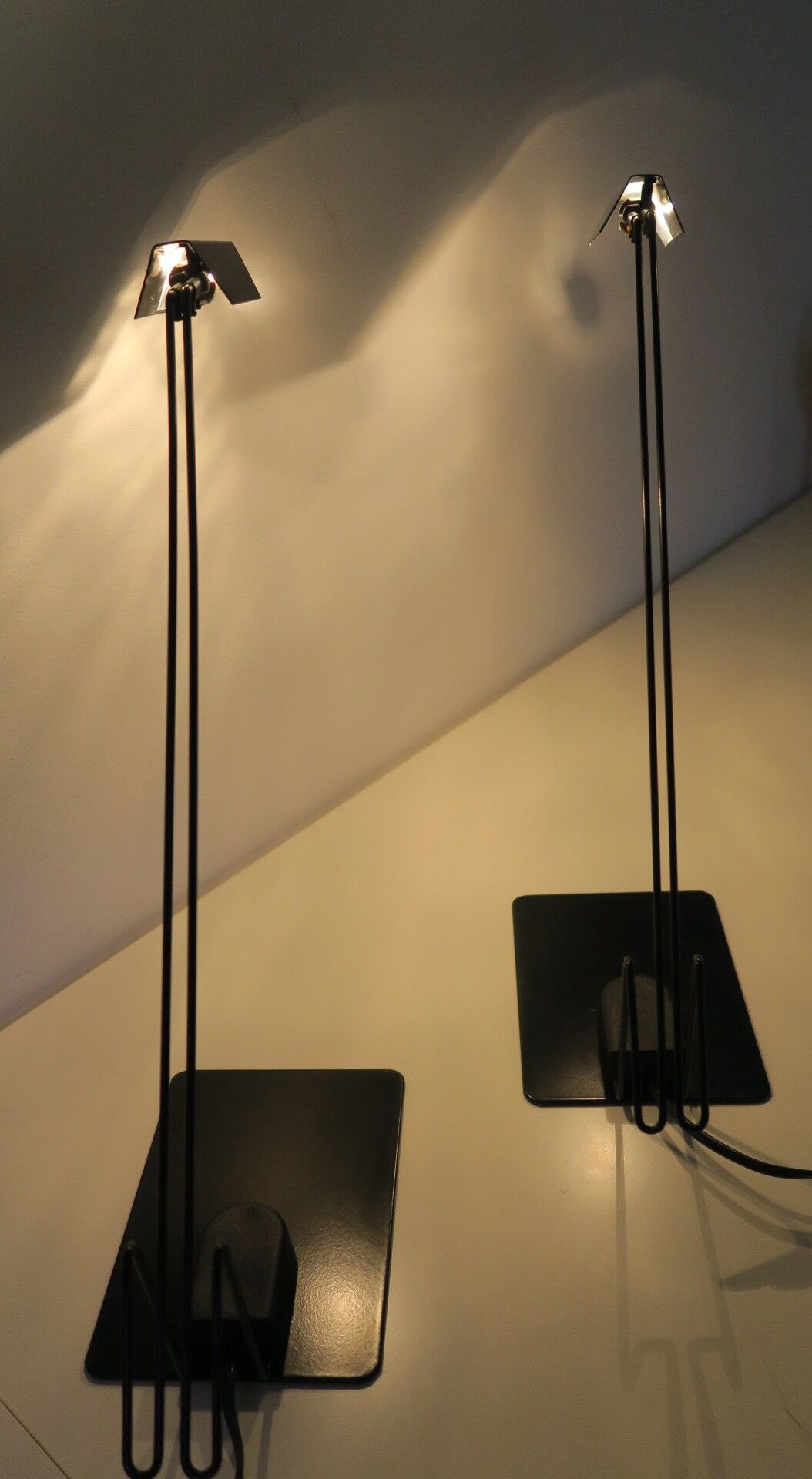 Pair of table / desk lamp ikea