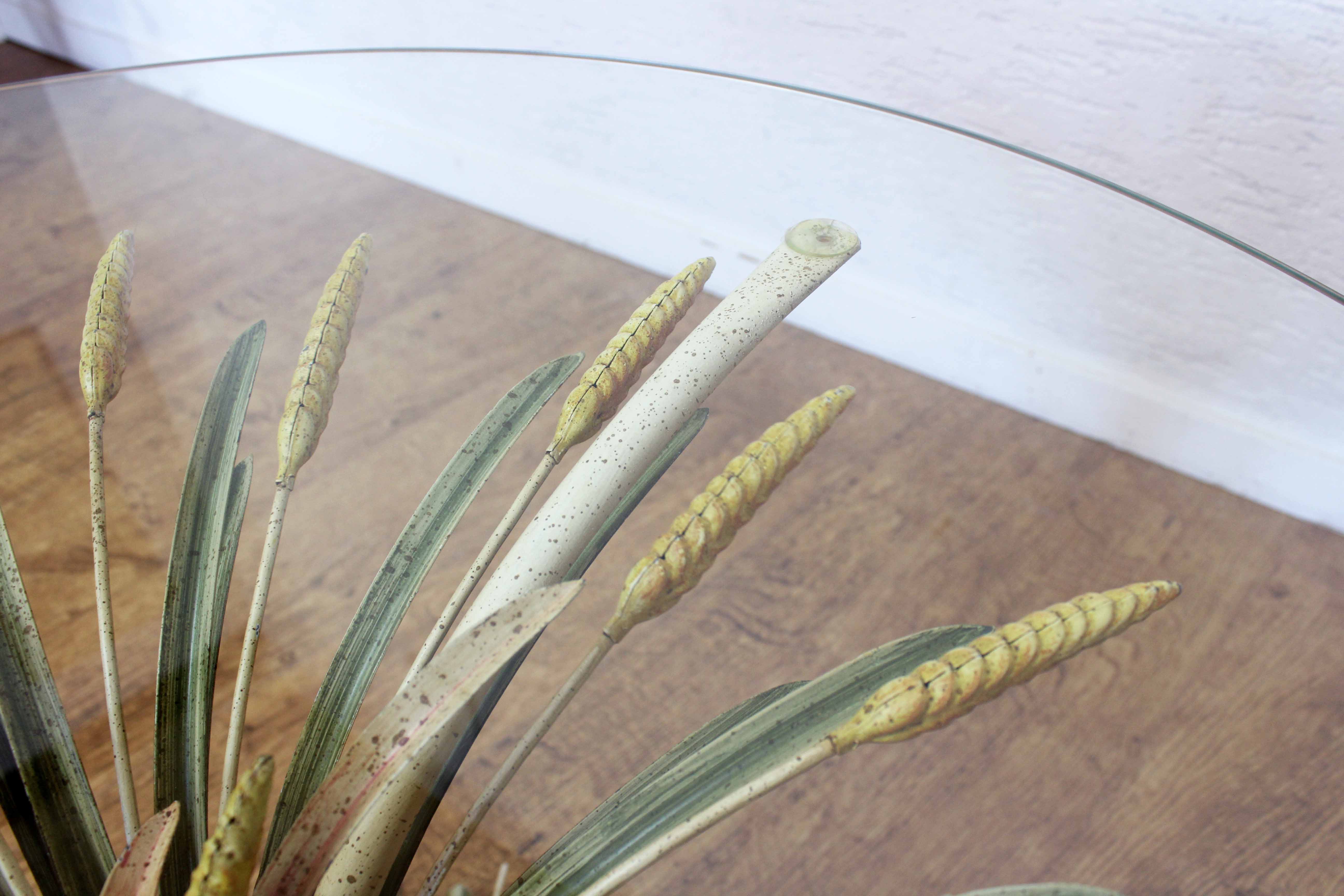 Table called Coco Chanel