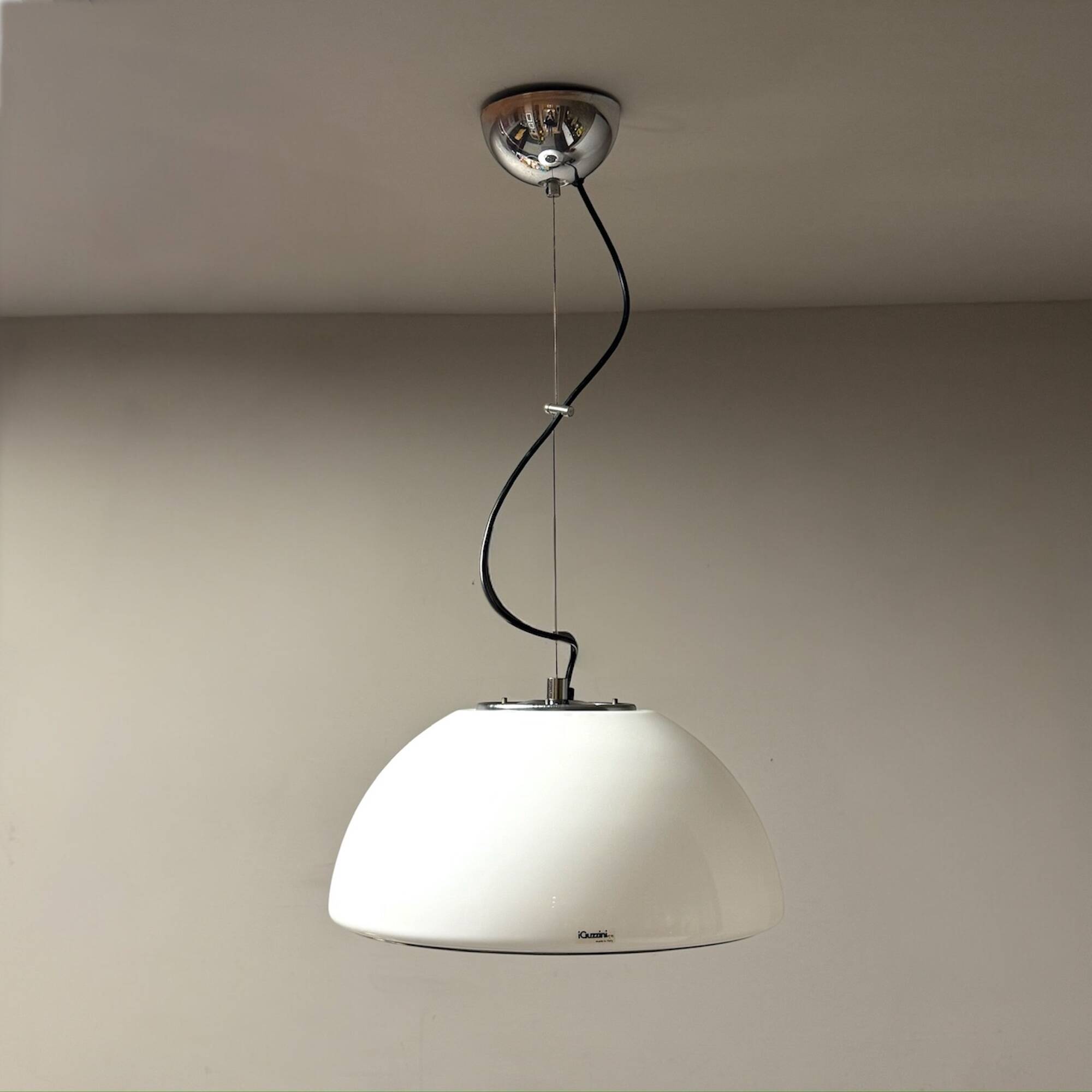 Vintage iGuzzini Hanging Lamp in White Acrylic Model 3072, 1970s