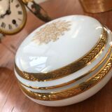 Porcelain jewelry box