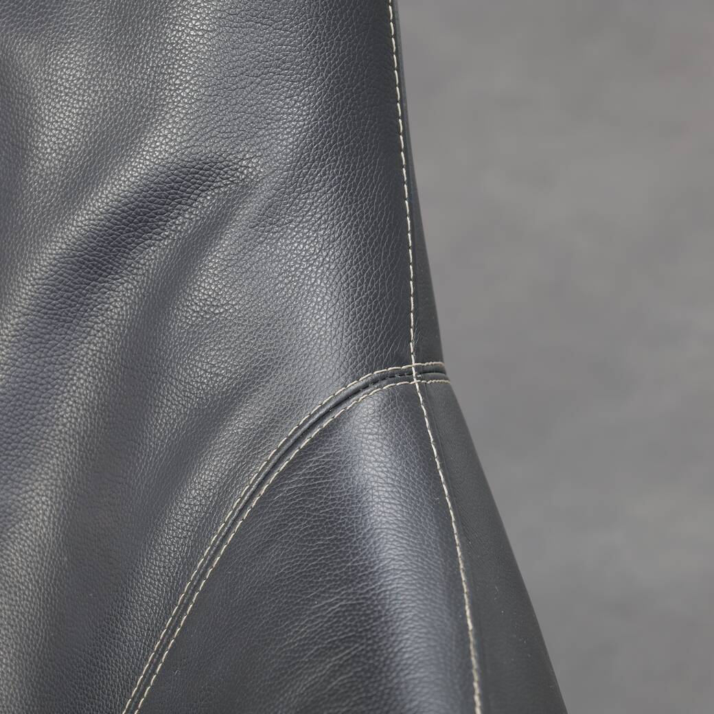 Lounge chair Dim Sum by Simon Pengelly for Montis, 2012