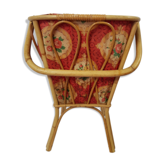 Old rattan worker or sewing box