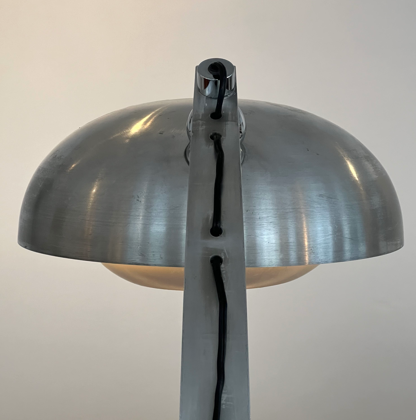 Desk lamp attributed to d'Angelo Lelli, 1960/1970.