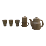 Teapot and glasses set